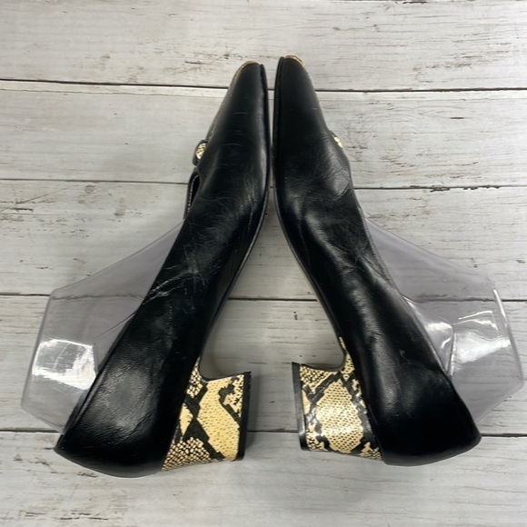 Vintage Bellini Black Leather and Reptile Button Low Heel Pump - Picture 7 of 15